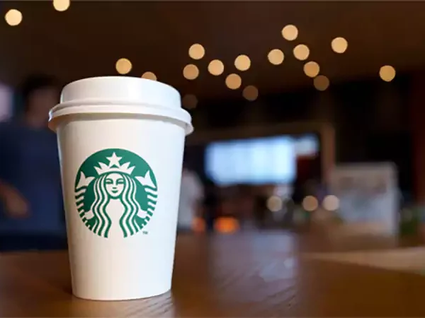 Starbucks Announces $1 Billion Restructuring, Closing Stores and Laying Off 900 Employees